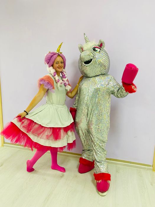 Аніматори Хмельницький клоуни наукове шоу бармен шоу