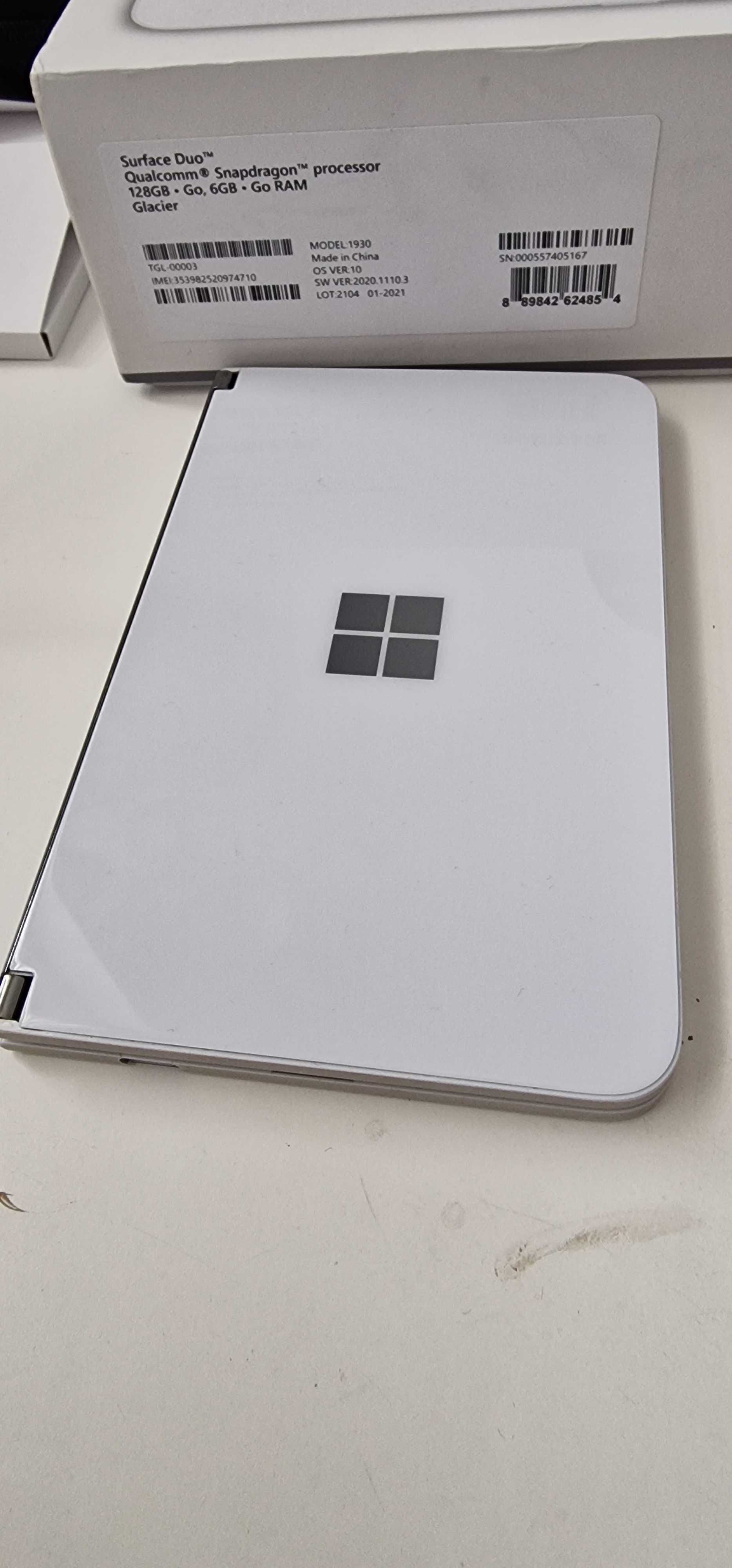 Microsoft Surface Duo