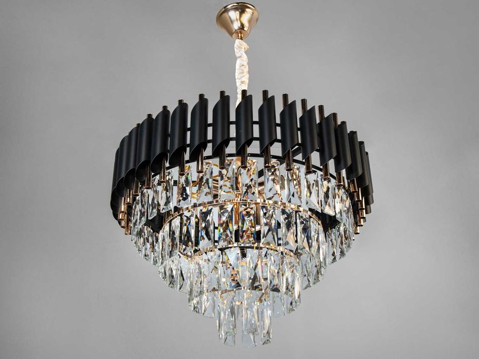 Підвісна кришталева люстра в спальню на 9 ламп