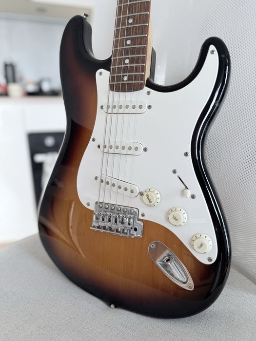 Gitara Squier by Fender Affinity Stratocaster SSS 20th Anniversary