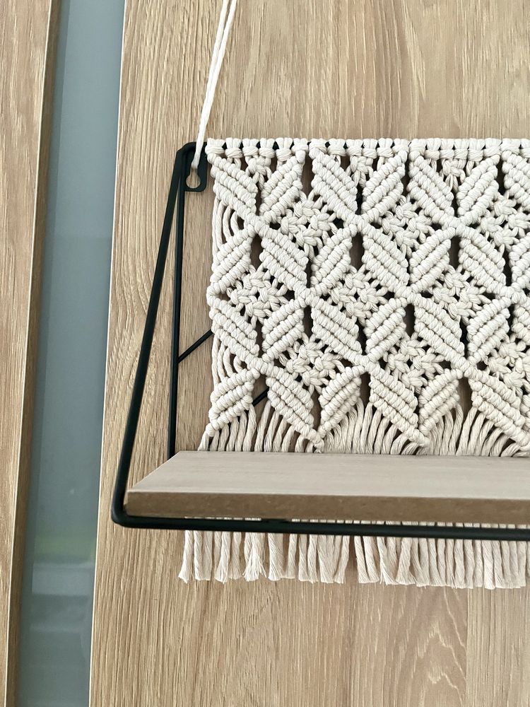 Półka z makramą, półeczka w stylu boho, makrama