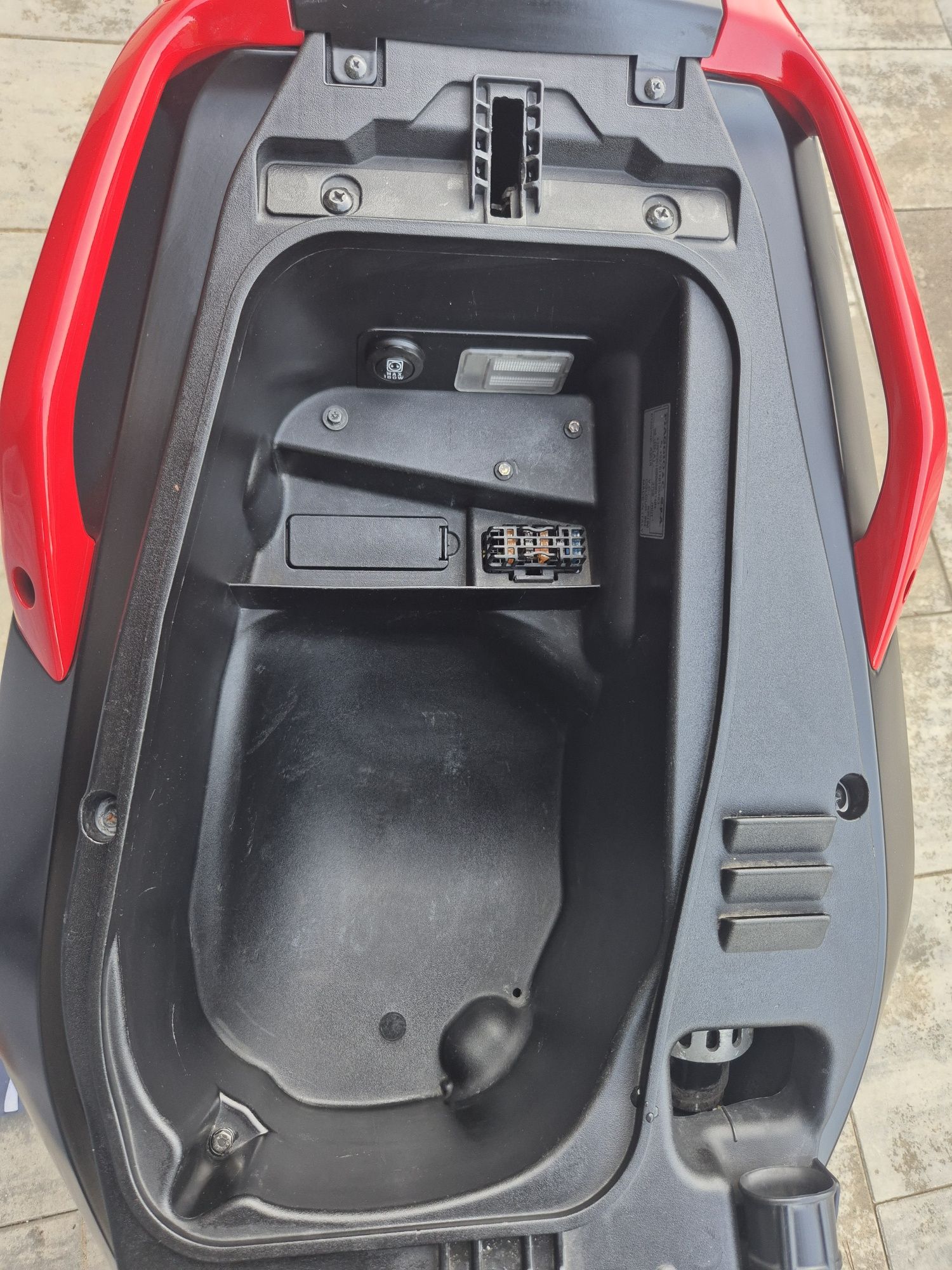 Gilera nexus 500 zadbana, wydech Mivv, bez wkladu, bdb stan rok 2005