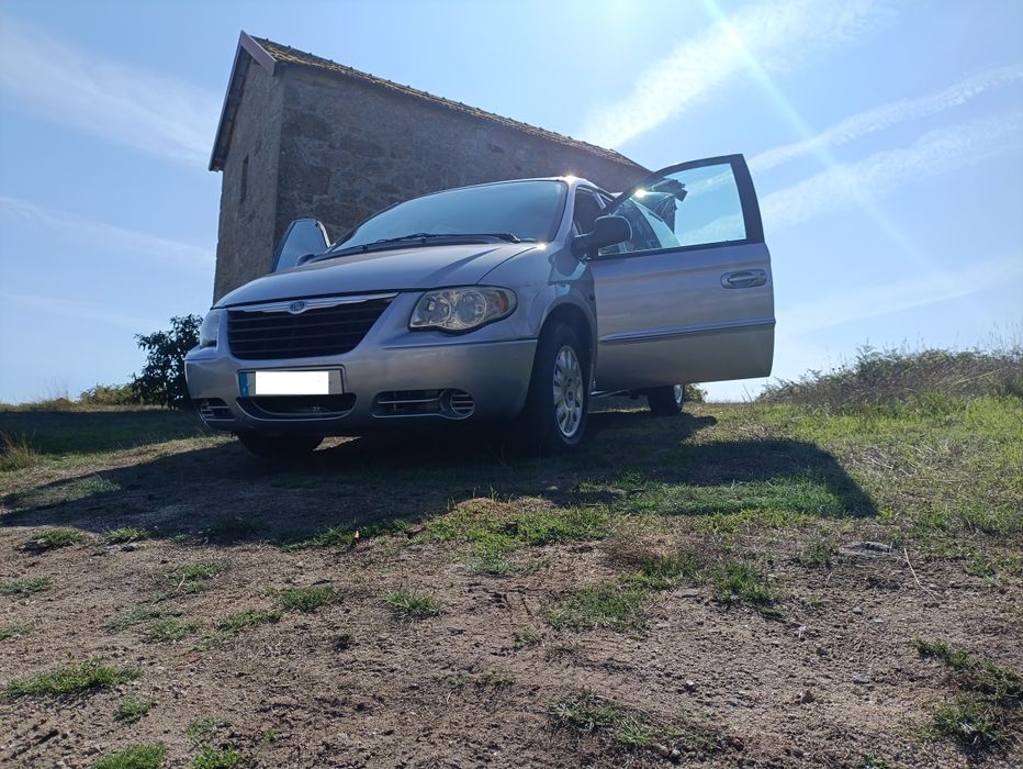 Chrysler Voyager 7lugares (excelente estado)