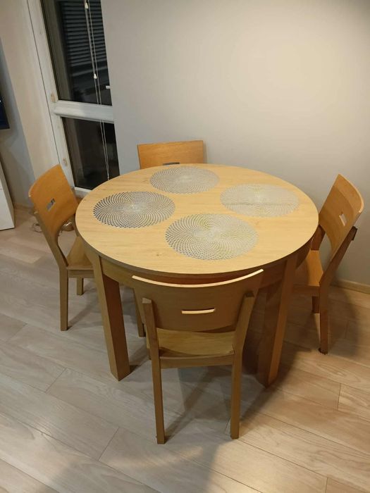 Stół i krzesła Vox Simple dab