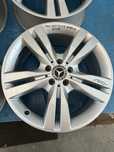 391 Felgi Aluminiowe Oryginał MERCEDES R 19 5x112 otwór 66,6 B. Ładne