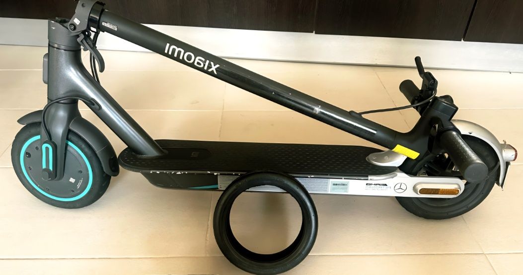 Xiaomi Mi Scooter Pro 2 Mercedes AMG