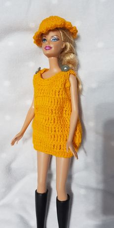 Ubranko, Komplet dla lalki Barbie