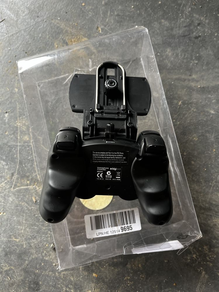 Gamephone controller pro joystick pad do grania telefon bigben