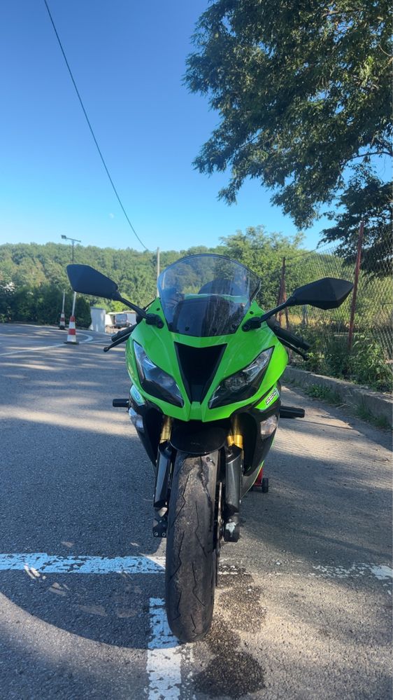 Kawasaki zx6r 636