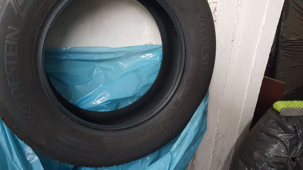 195/65 R15 195/65R15 opony letnie Vredestein jak nowe indeks V 240 km