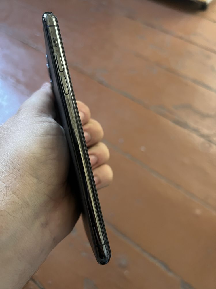 Iphone 11 pro max 512 гарний