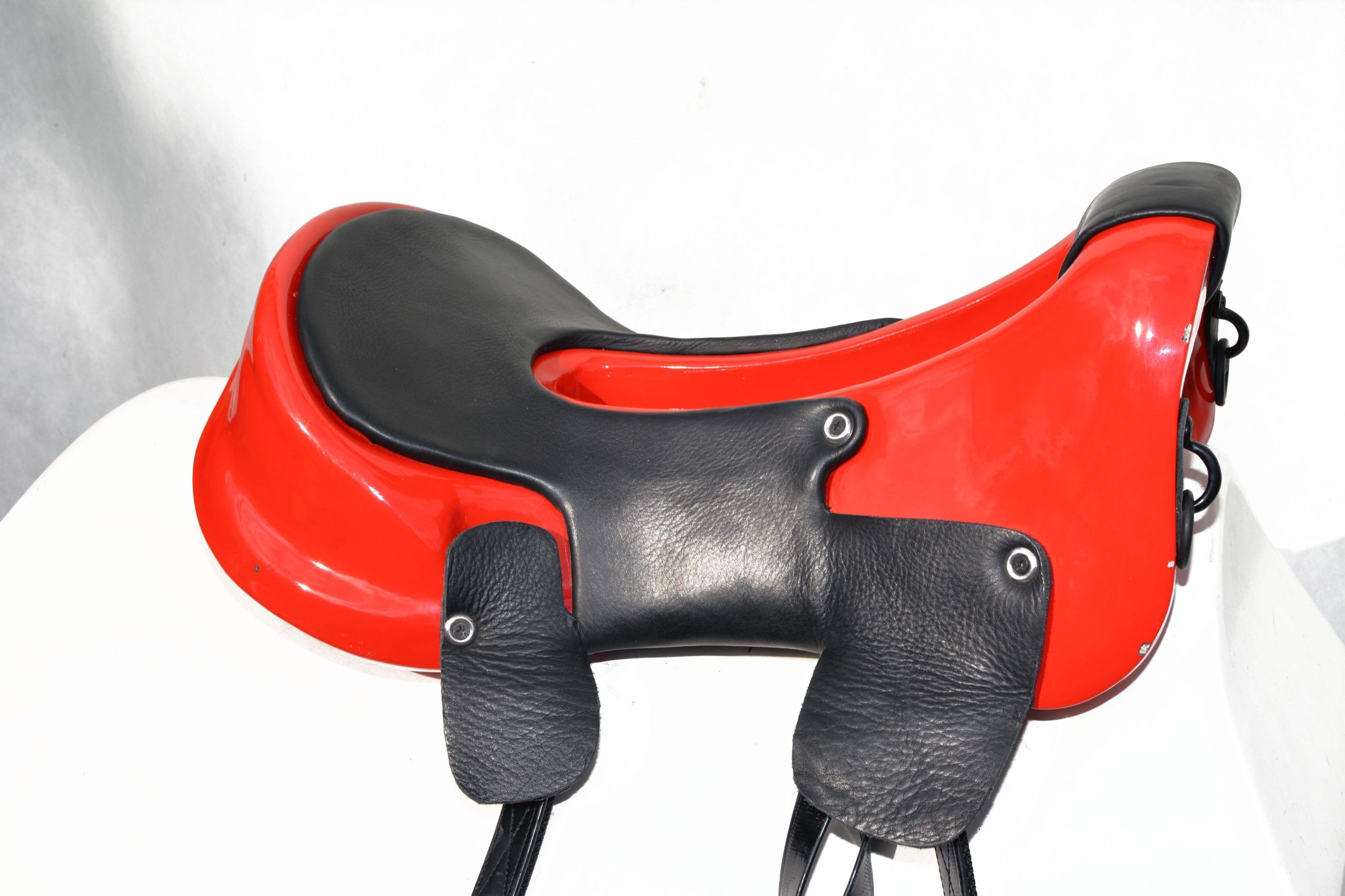 Siodło Rajdowe Model. Podium 17,5C Carbon