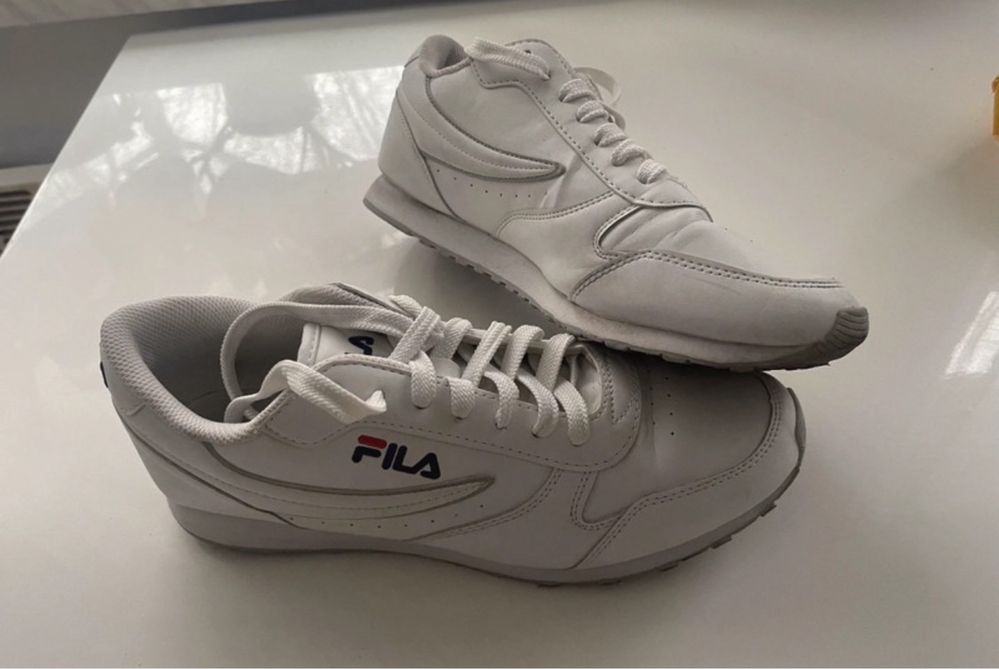 Nowe buty fila 44