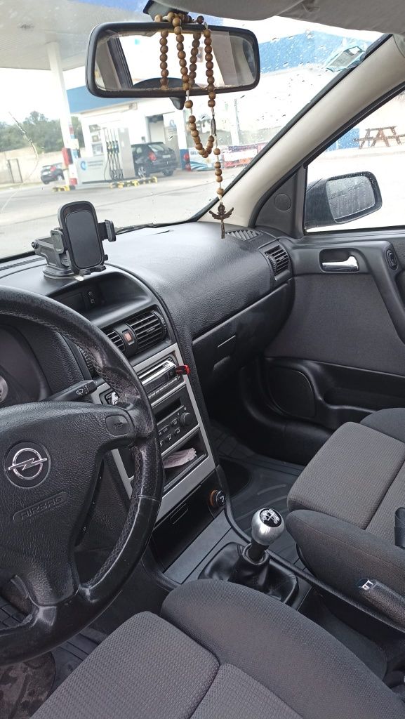 Vendo Opel astra Caravan muito econômica e conservada