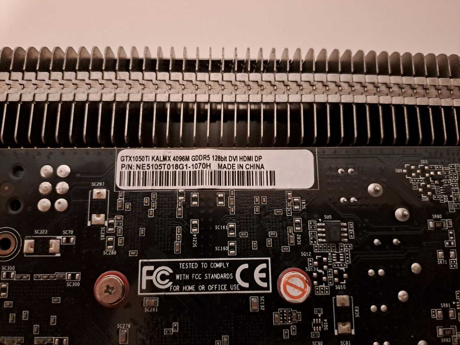 Placa gráfica Palit Kalmx Nvidia GeForce 1050 Ti (versão fanless)