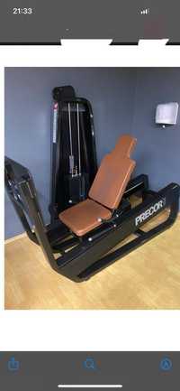 Suwnica na nogi Precor Matrix Technogym Siłownia Life Fitness