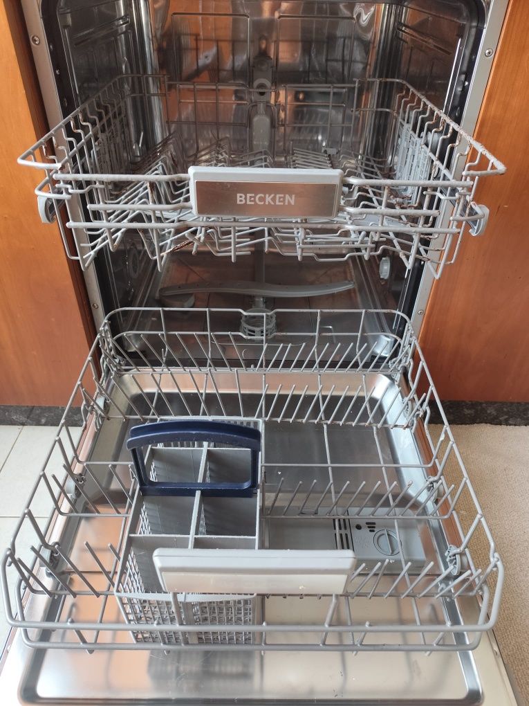 Máquina Loiça Becken