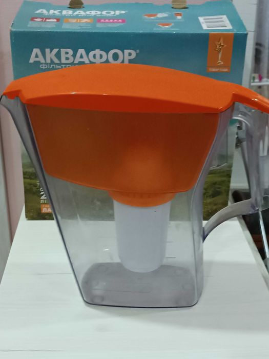 Фільтр-глечик для води Аквафор