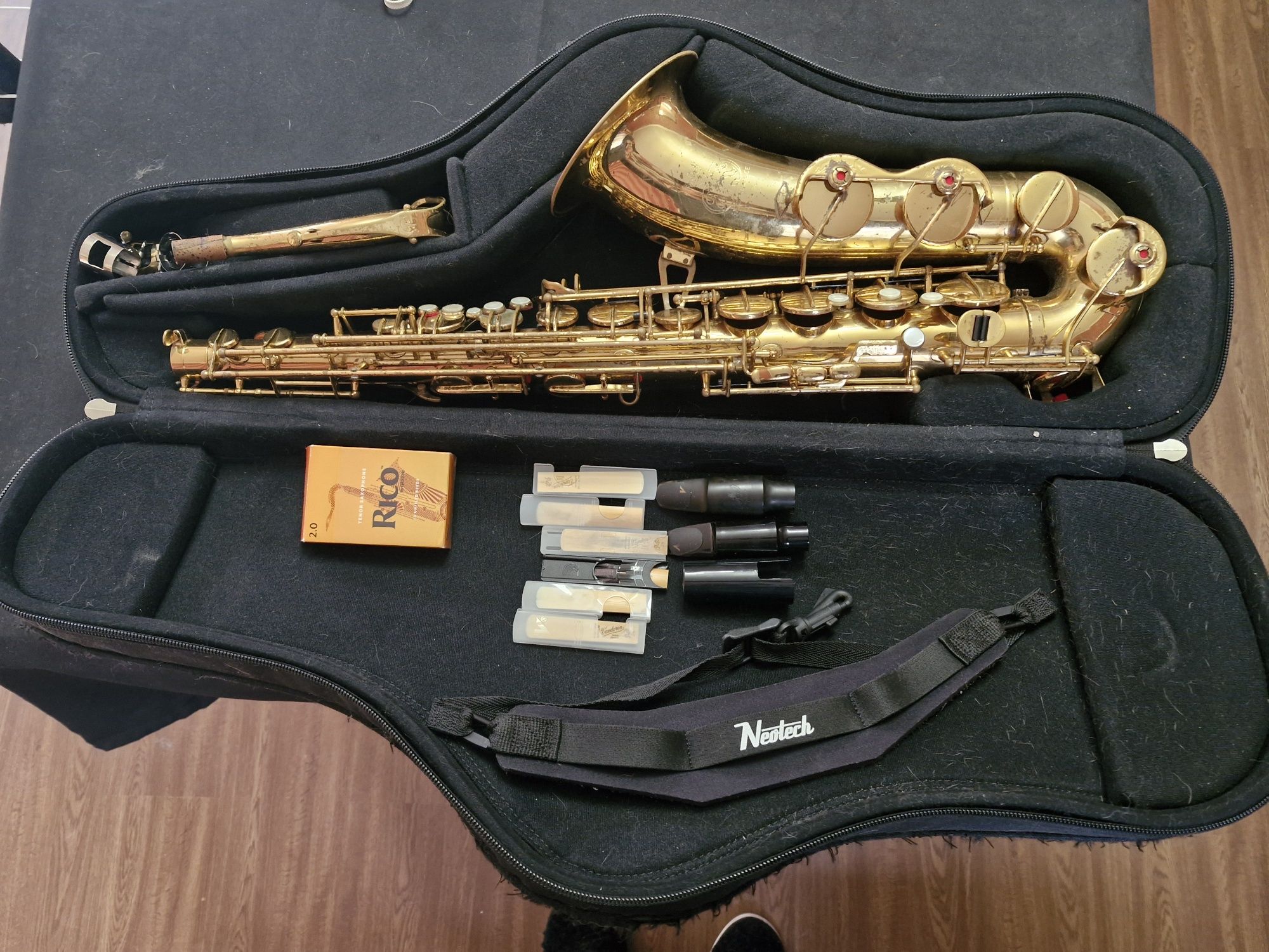 Тенор саксофон Amati ats 32