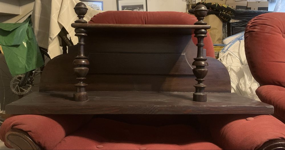 Nadstawka do kredensu lub półka