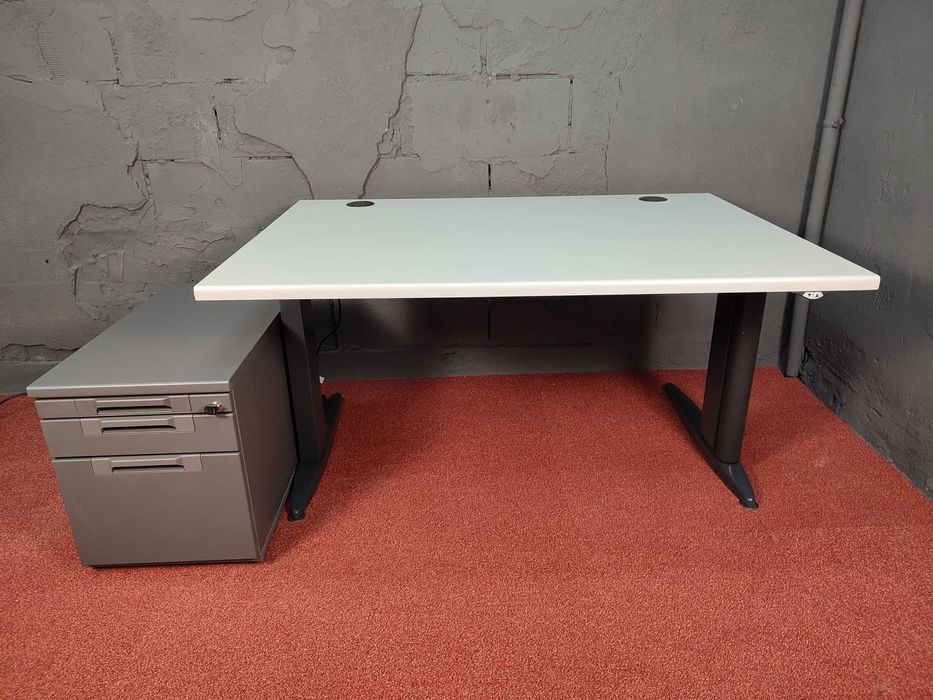 Biurko elektryczne szafka na kółkach zestaw pracy biurowej home office