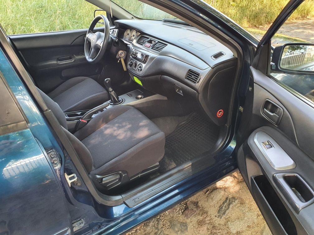 Mitsubishi Lancer 2007рік 1,6 бензин для військових
