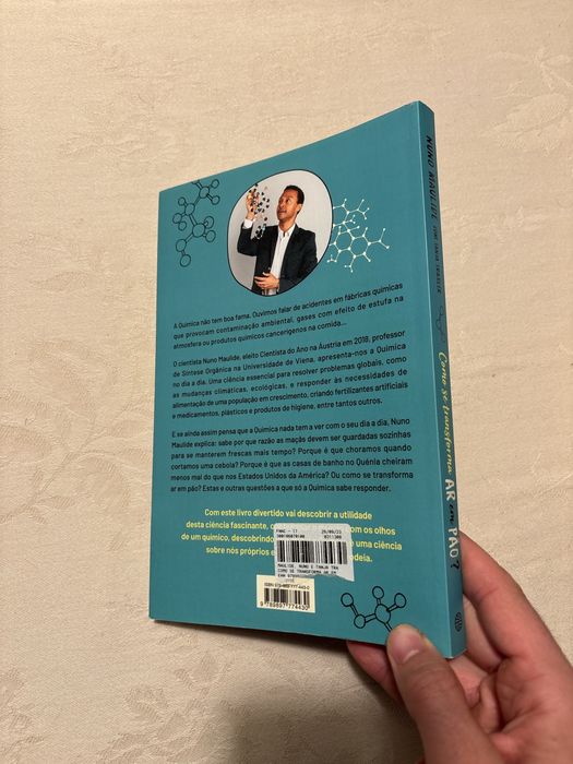 Como Se Transforma Ar em Pão de Nuno Maulide