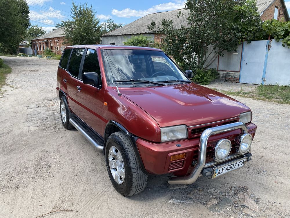 Продам Nissan Terrano 2