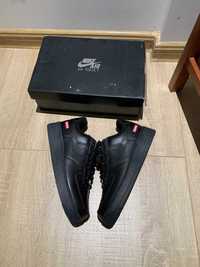 Supreme x Nike Air Force 1 Black Sneakers EU 43