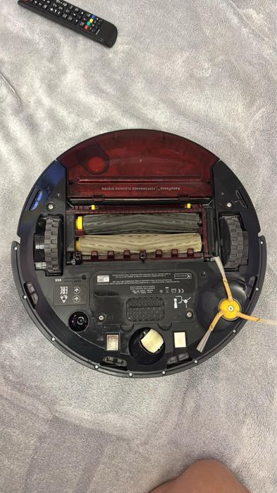 Продам робот пилосос IRobot