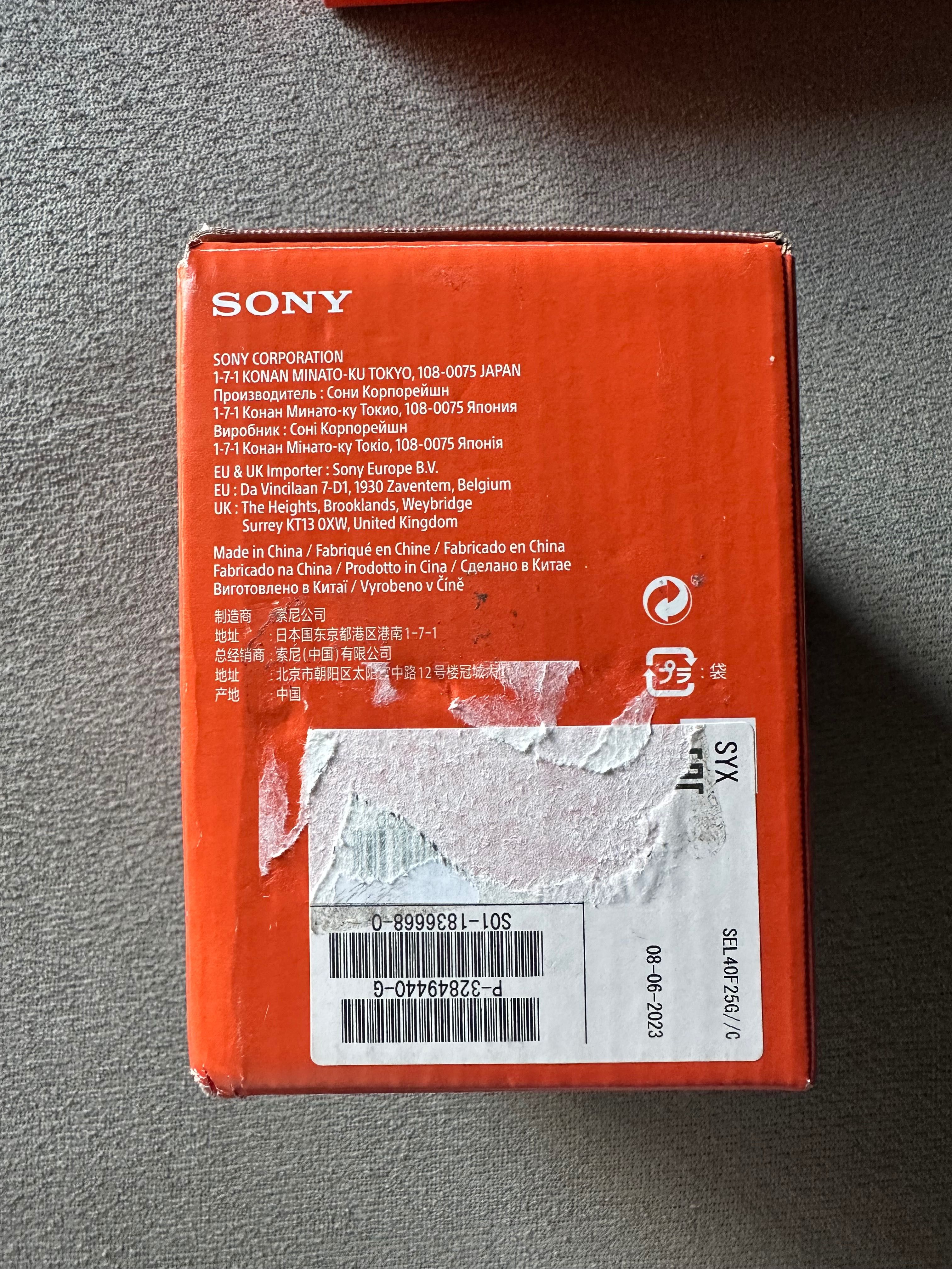 Обʼєктив Sony FE 40mm F 2.5G
