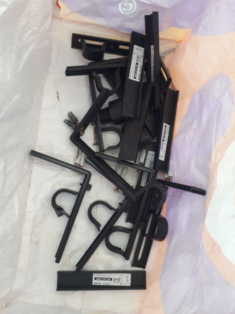 Varões extensíveis para janelas, cortinados (4)