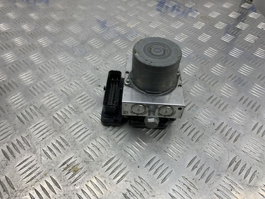 Блок ABS 8W0614517ANBEF для Audi A4 B9 2015-2022