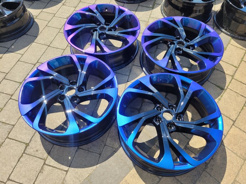 Alufelgi Renault 5x114,3 6.5Jx20 et33 cb66.1 czarne I kameleon