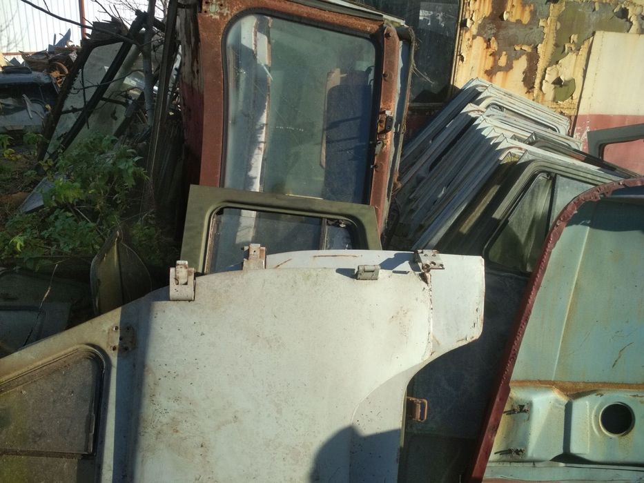 Двері уаз газ зіл маз