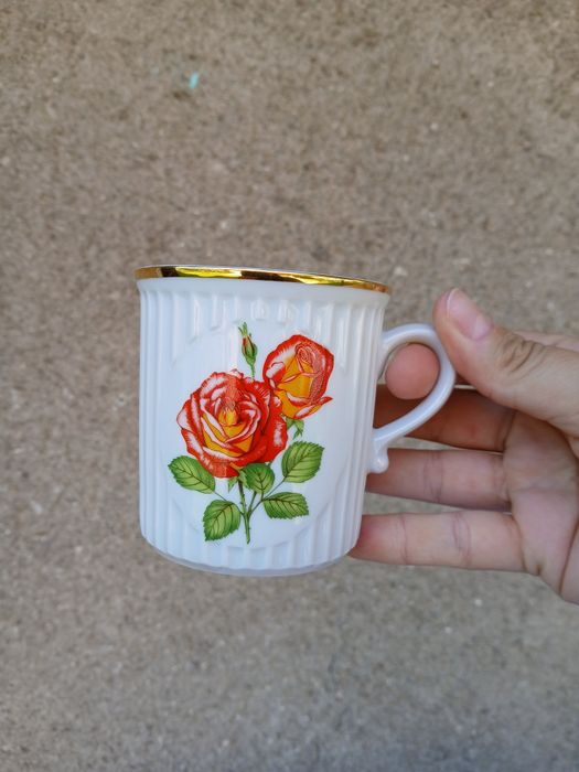 Горнятка кружки чашки Чехословакия Мейсенский букет посуда фарфор