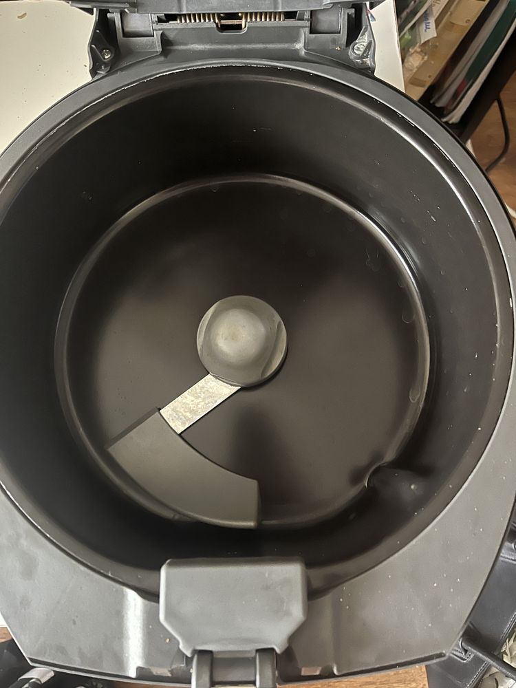 2w1 Frytkownica Frytownica beztłuszczowa + Multicooker DeLonghi FH1394
