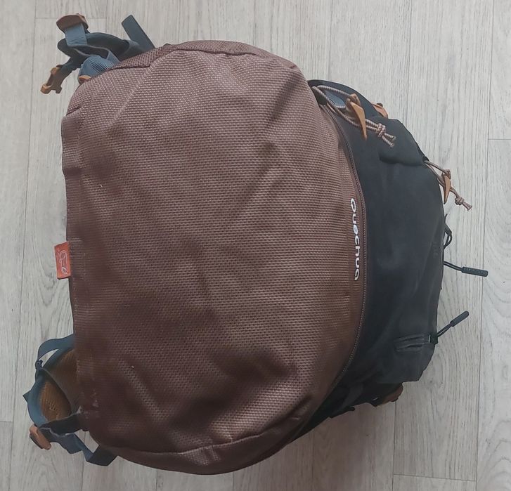 Рюкзак б/у универсальный 30 л nh 500 QUECHUA (France), с дождевиком
