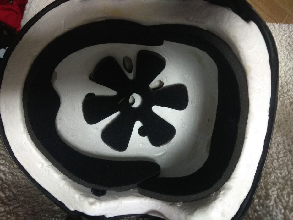 Велошлем "котелок" Abus, Bell, Chellenge