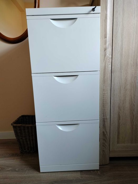 Szafkę na dokumenty domowe i nie tylko - sprzedam