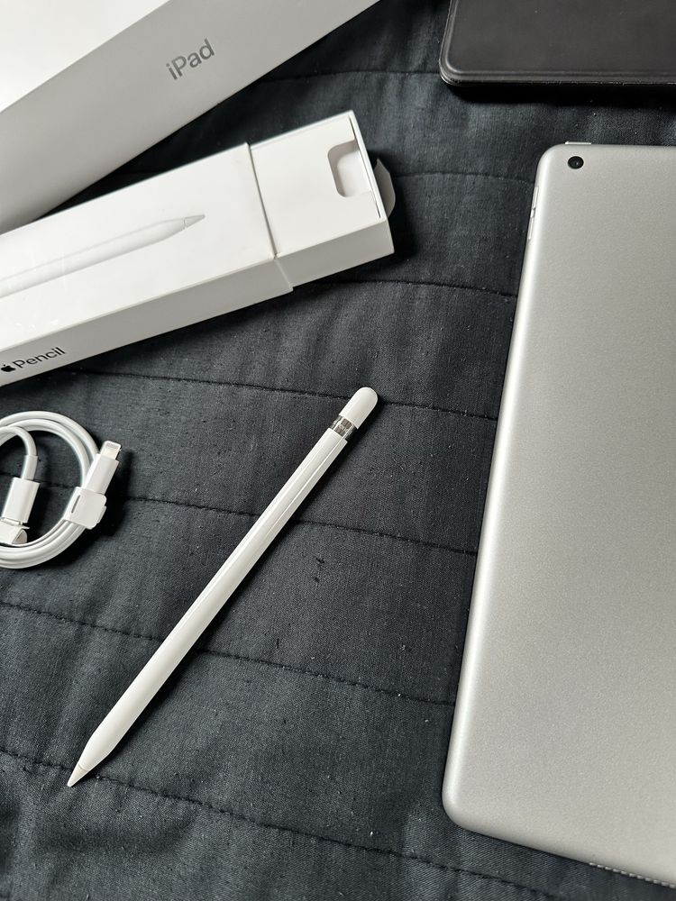 Ipad 9 generacji 10,2 64GB Wi-Fi + Apple Pencil 1 gen. Stan Idealny!