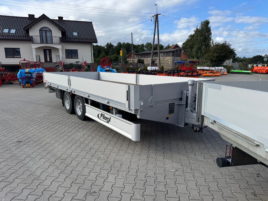 Przyczepa ciezarowa Fliegl, ładowność 9 ton