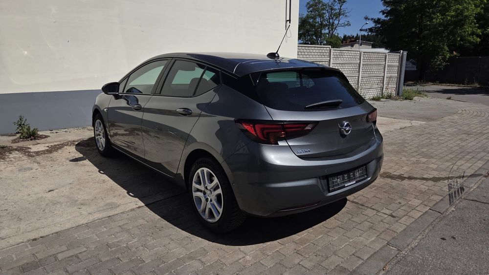 Opel Astra K 2021r