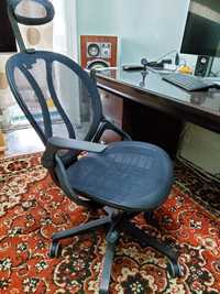 Кресло офисное, компьюторное  Lotus HR black