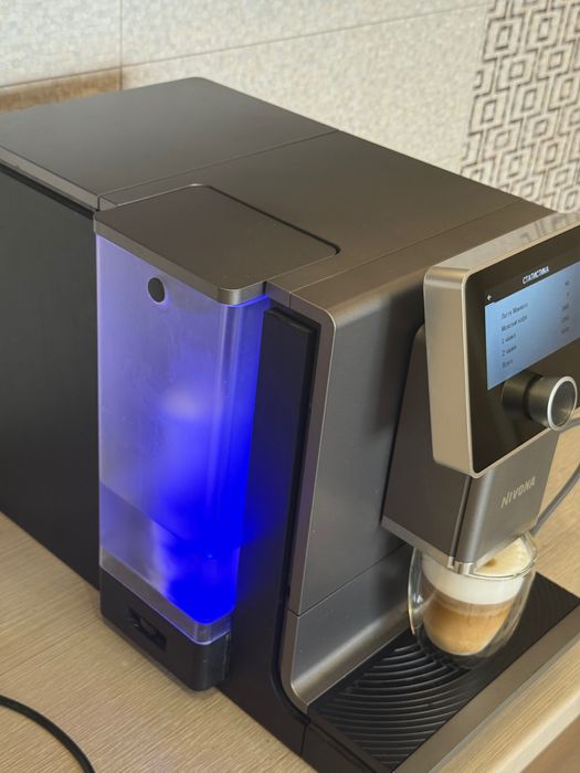 2021 рік 6500 чашок NIVONA CafeRomatica NICR 970 дуже гарний стан