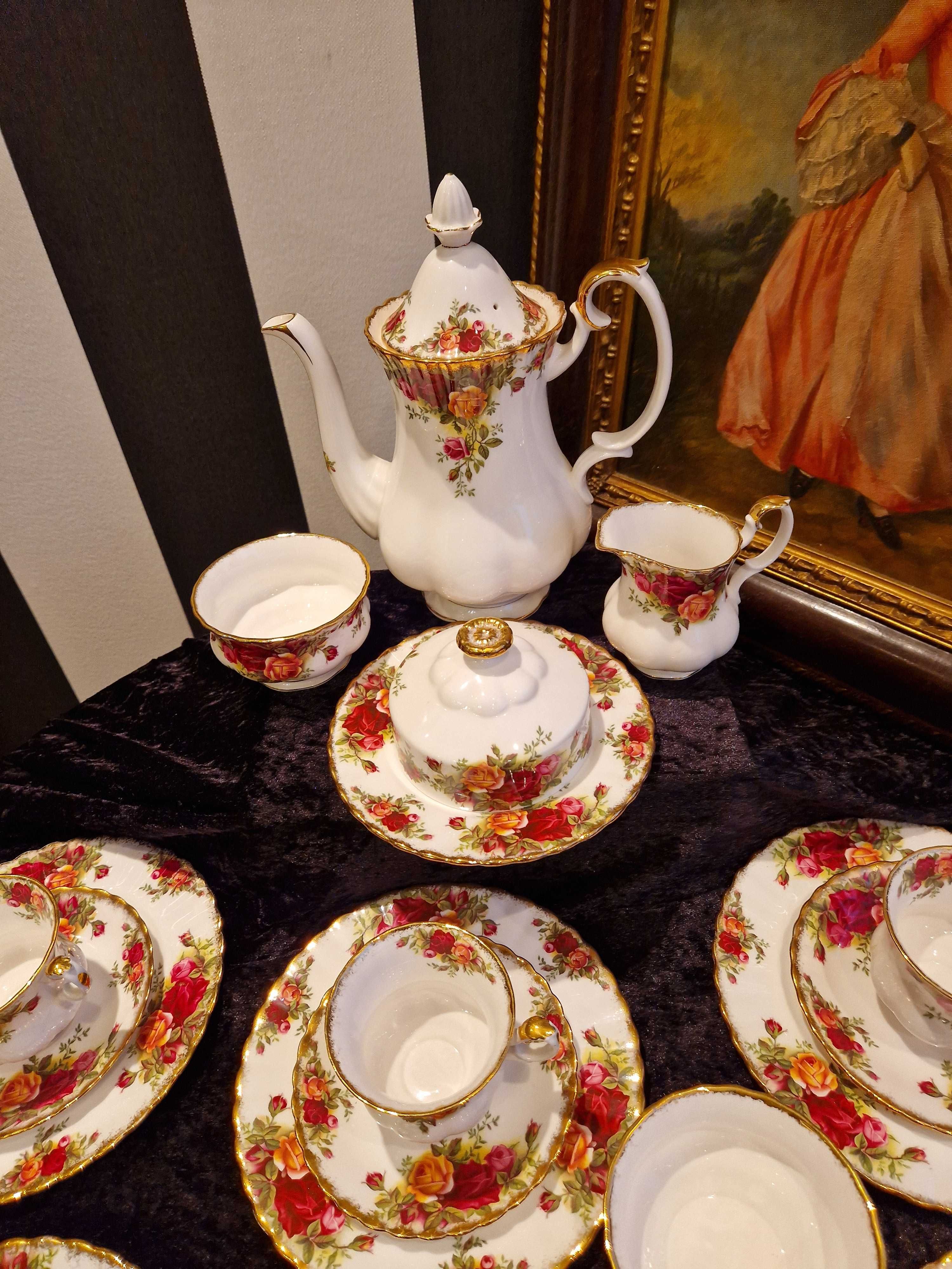 Serwis Kawowy ROYAL ALBERT Old Country Roses Bone  China