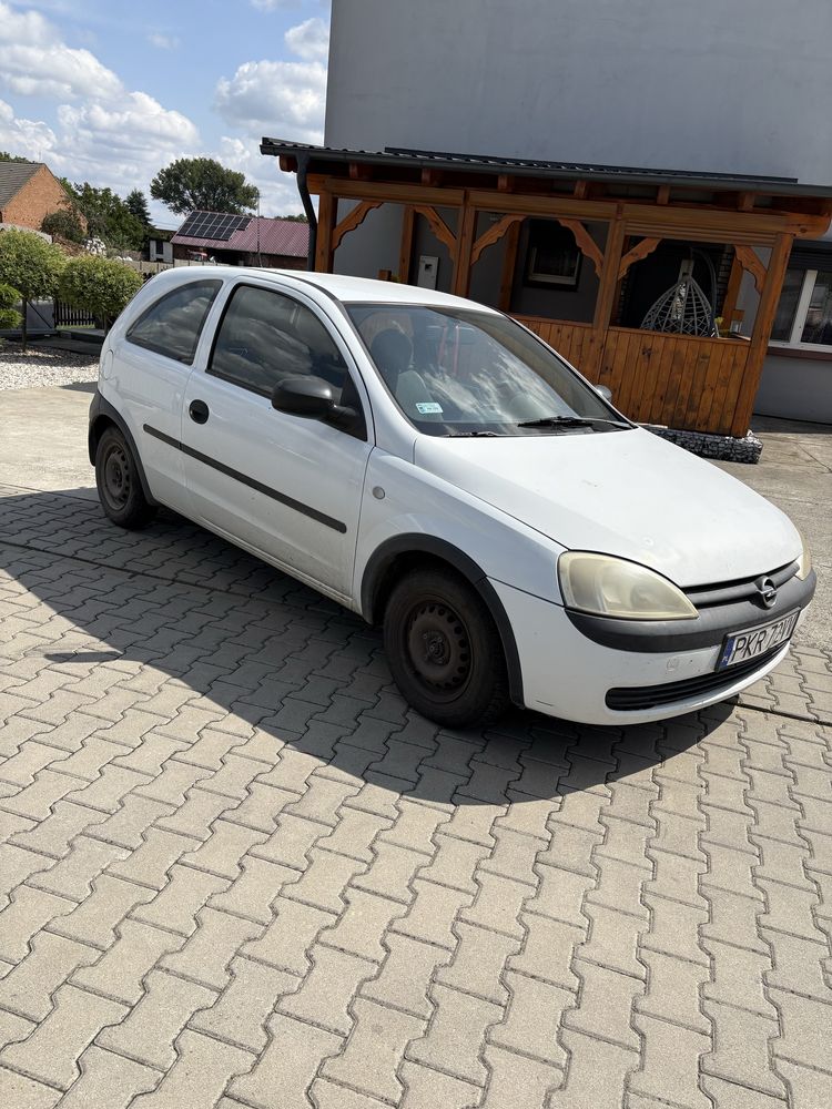 Opel corsa c 2001