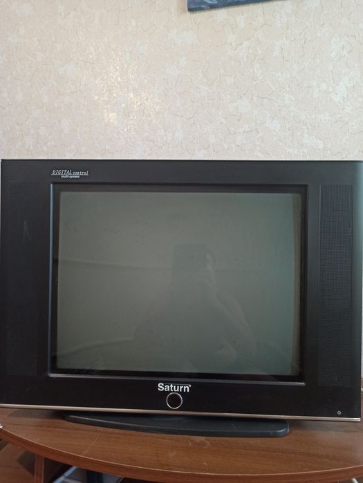 Телевізор saturn