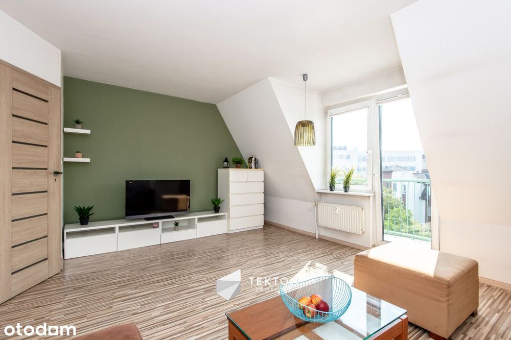 Balkon! Zamknięte osiedle! Parking!