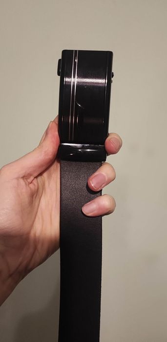 Чоловічий шкіряний ремінь